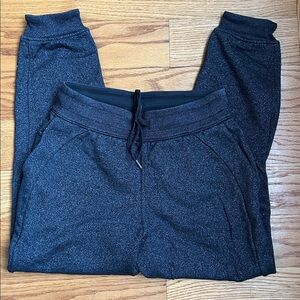 Lululemon black shimmer joggers